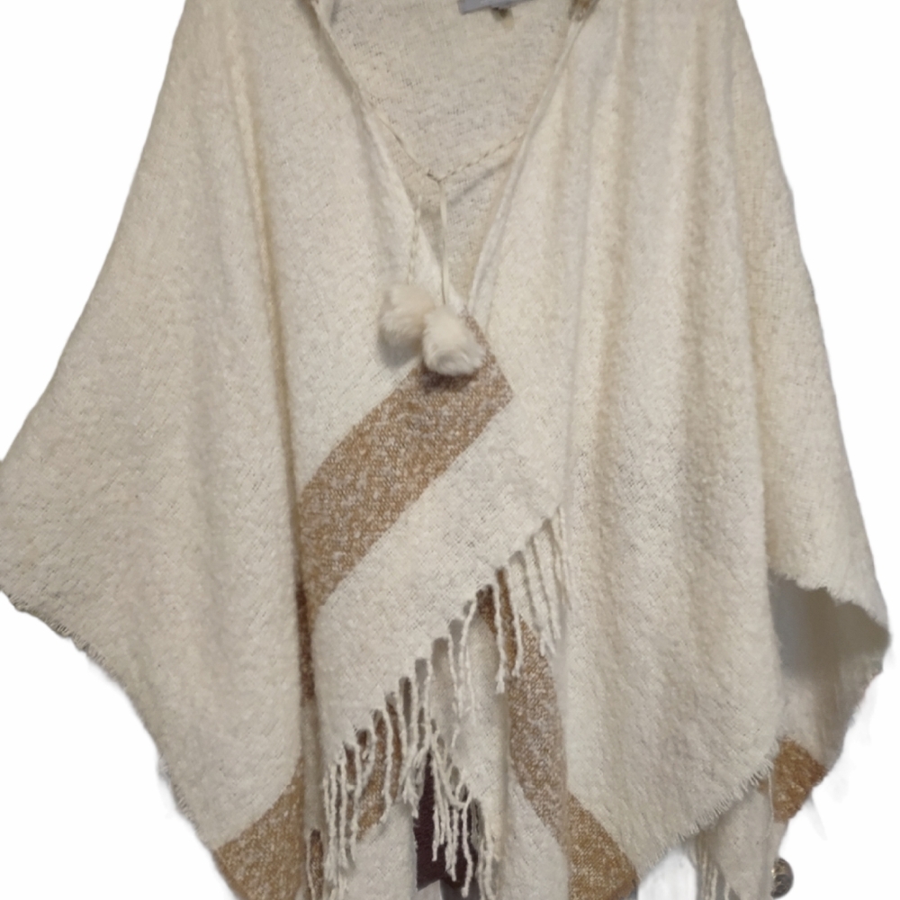 Cashmere poncho hoodie